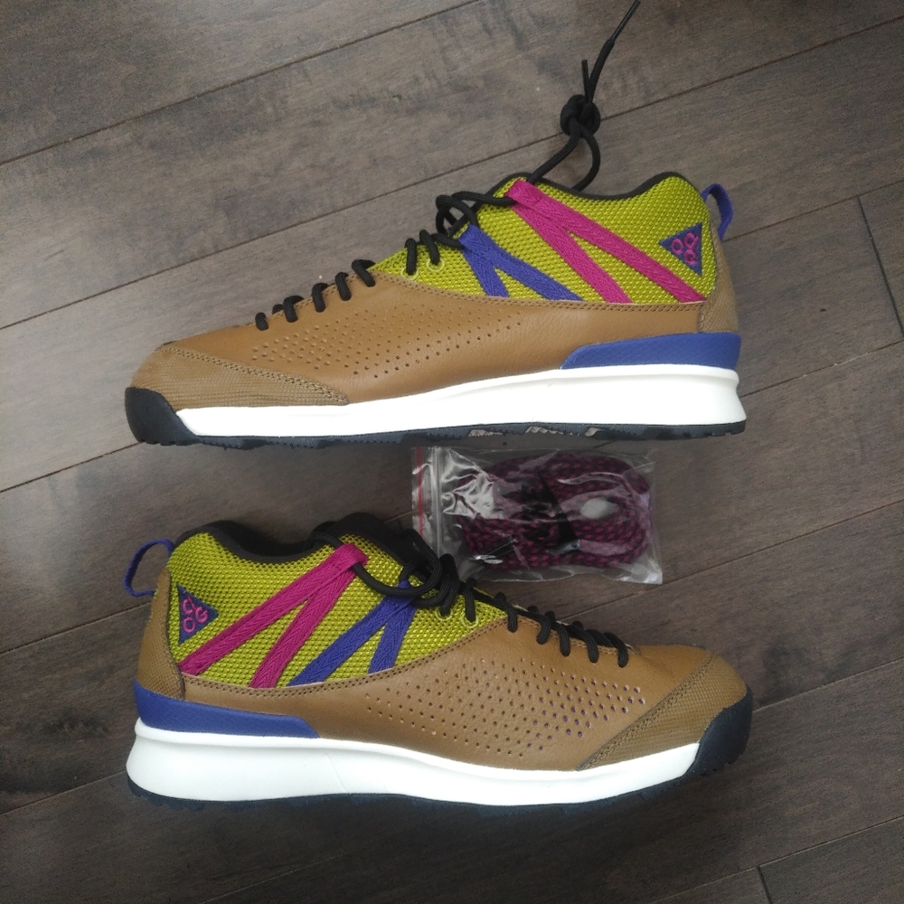 NIKE OKWAHN II - never worn - no box - size 10.5